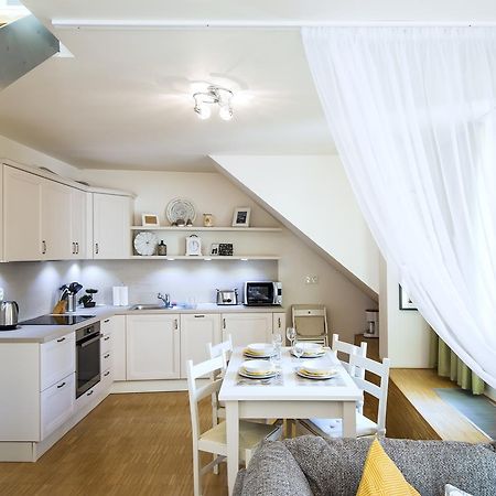 Modern Apartment Charvatova براغ المظهر الخارجي الصورة