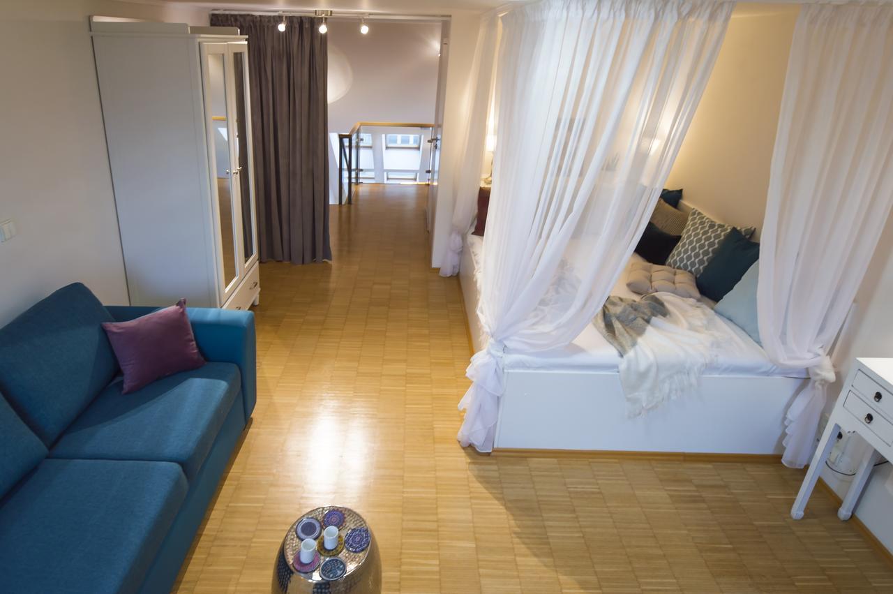 Modern Apartment Charvatova براغ المظهر الخارجي الصورة